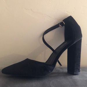 Velvet Boohoo heels